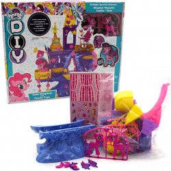 Игровой набор для девочек «Замок Пони»  (2 игрушки розовые) SM 2019