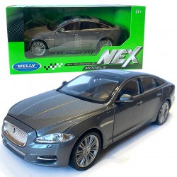 Игрушечная машинка металлическая WELLY 1:24 JAGUAR XJ, серебряная, 20.5*7.5 (22517W)